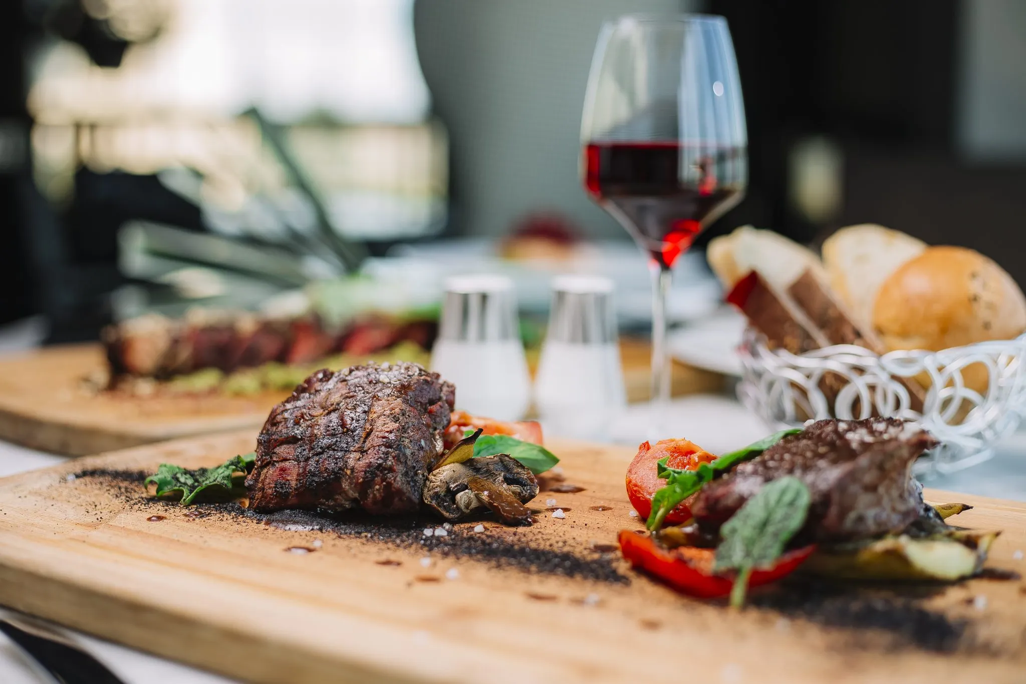 Cooking Workshop: Wine & Beef Night – Steakhouse Classics & Wine Pairing - Gastro workshop in Split