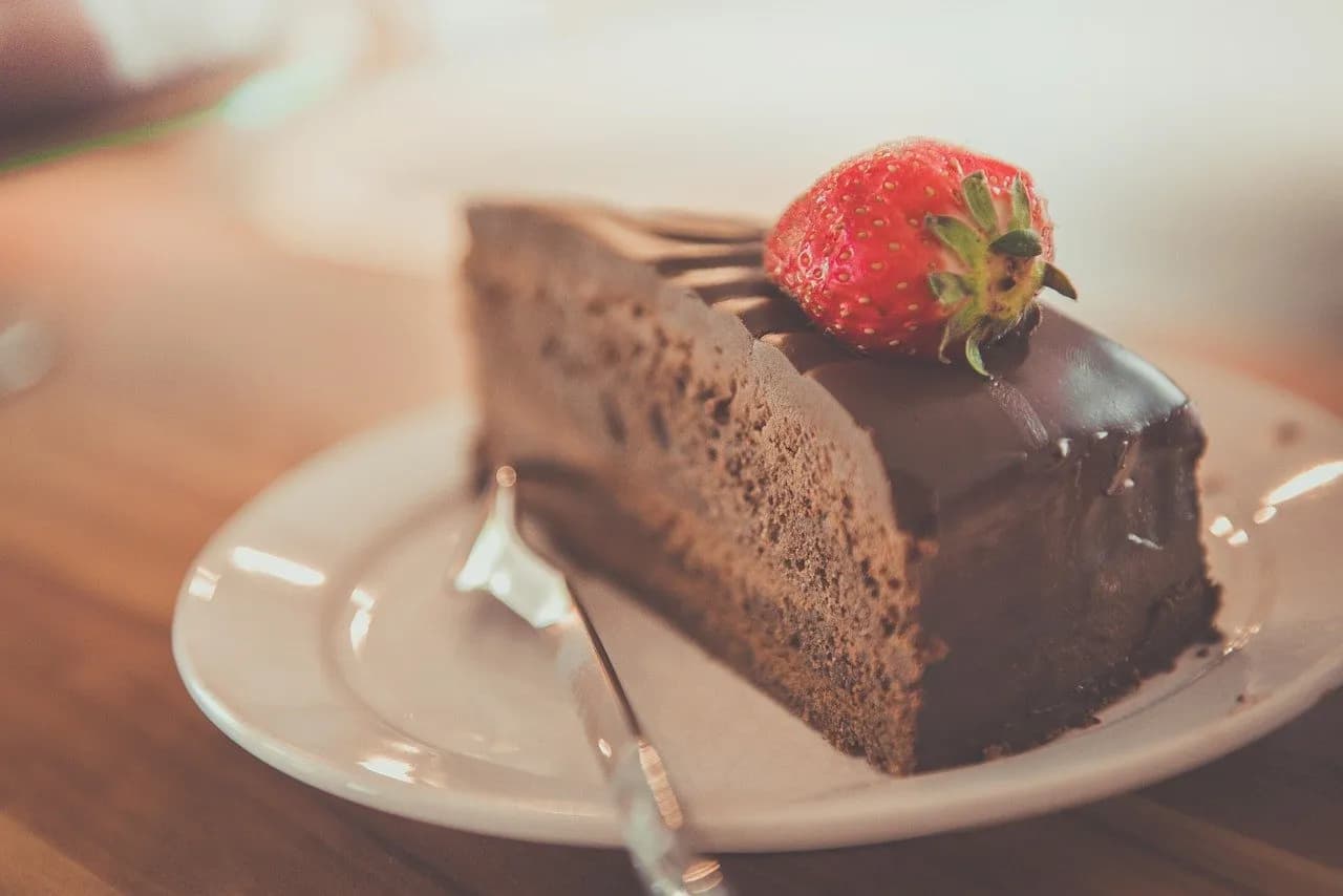Workshop for Dessert Lovers: Jaffa Cake with Mirror Glaze – Entremet Cake - Gastro workshop in Split